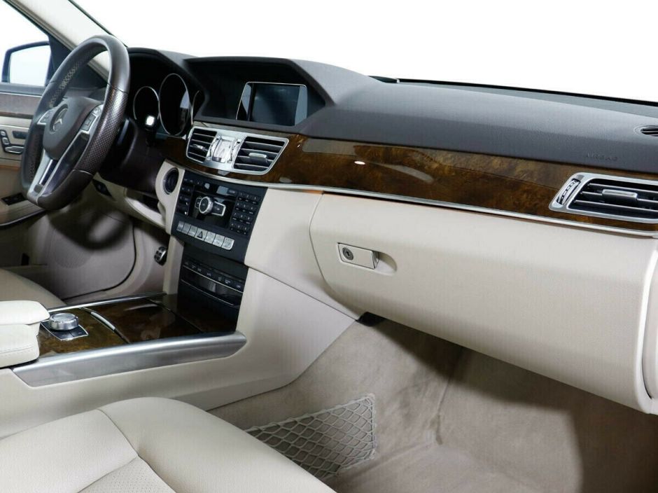 Mercedes-Benz E-Класс 2.0 АКПП, 2015, 99 000 км фото 6