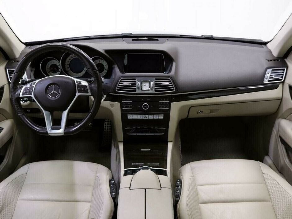 Mercedes-Benz E-Класс 2.0 АКПП, 2016, 89 000 км фото 6