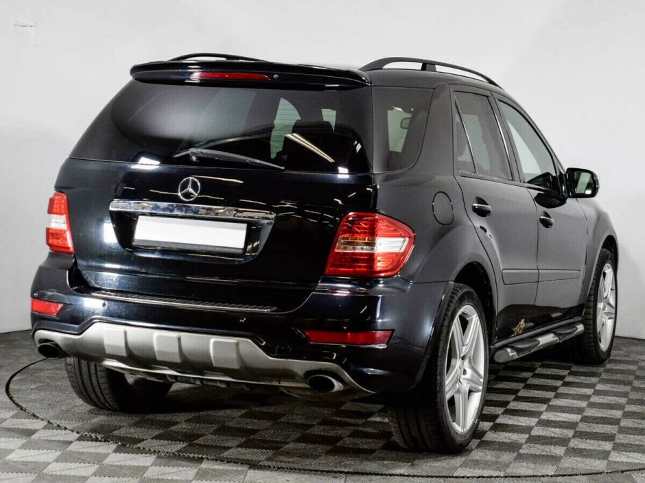 Mercedes-Benz M-Класс 3.5 АКПП, 2010, 156 000 км фото 3