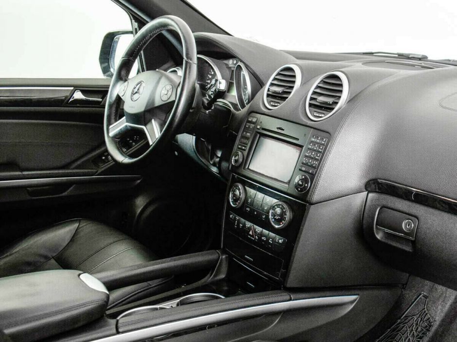 Mercedes-Benz M-Класс 3.5 АКПП, 2010, 156 000 км фото 5