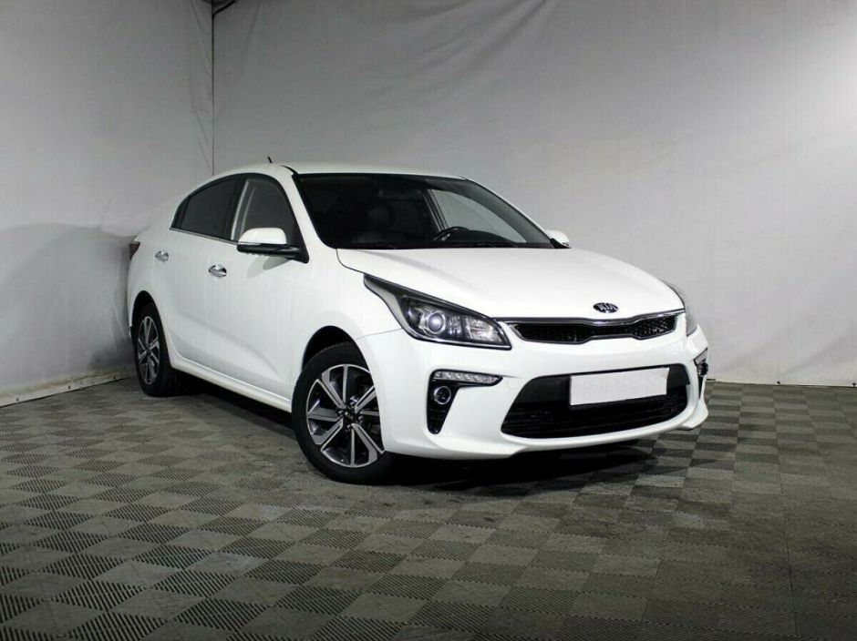 Kia Rio 1.6 АКПП, 2018, 60 000 км фото 2