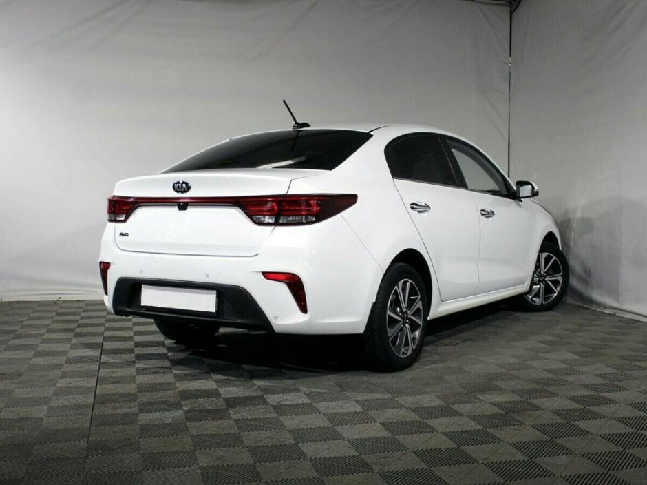 Kia Rio 1.6 АКПП, 2018, 60 000 км фото 4