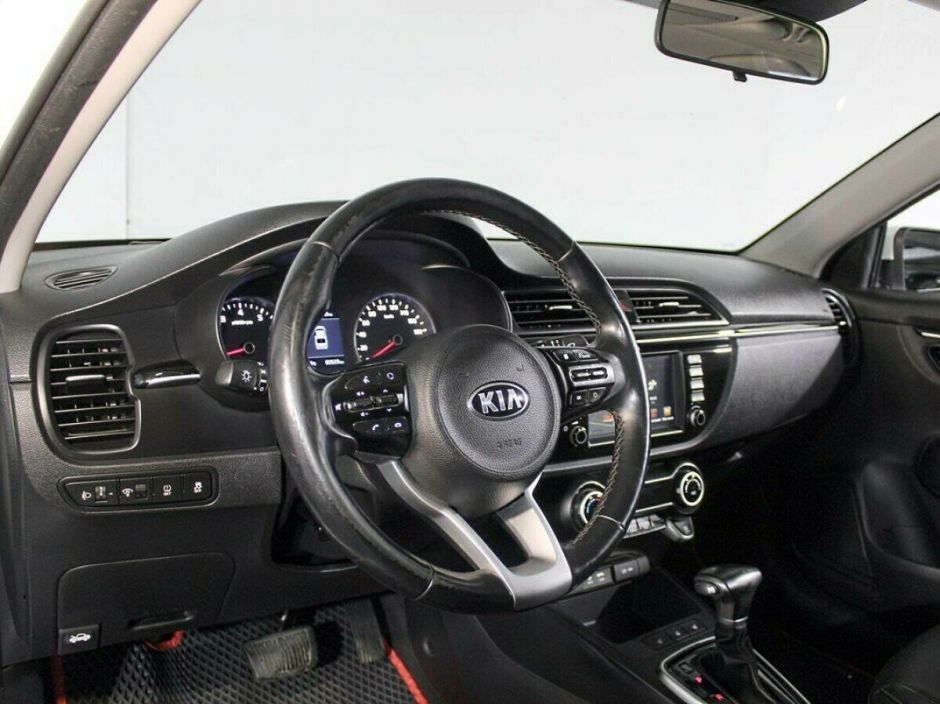 Kia Rio 1.6 АКПП, 2018, 60 000 км фото 7