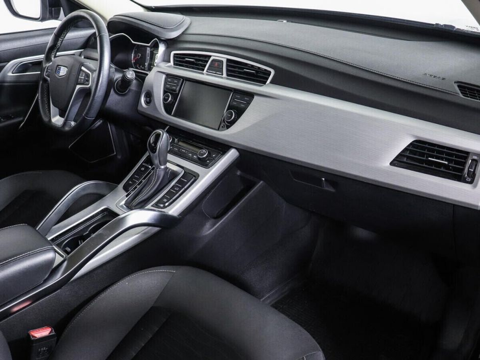 Geely Atlas 2.4 АКПП, 2018, 64 000 км фото 8