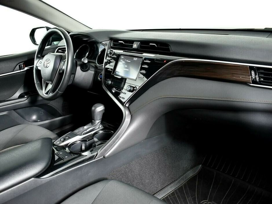 Toyota Camry 2.0 АКПП, 2019, 49 000 км фото 5