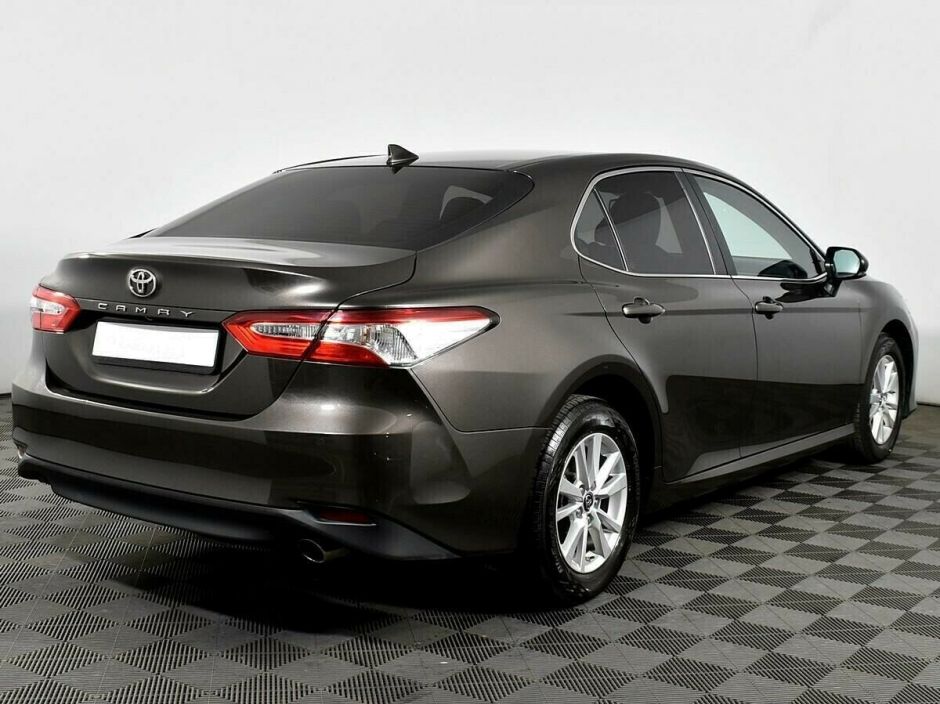 Toyota Camry 2.0 АКПП, 2018, 68 000 км фото 4