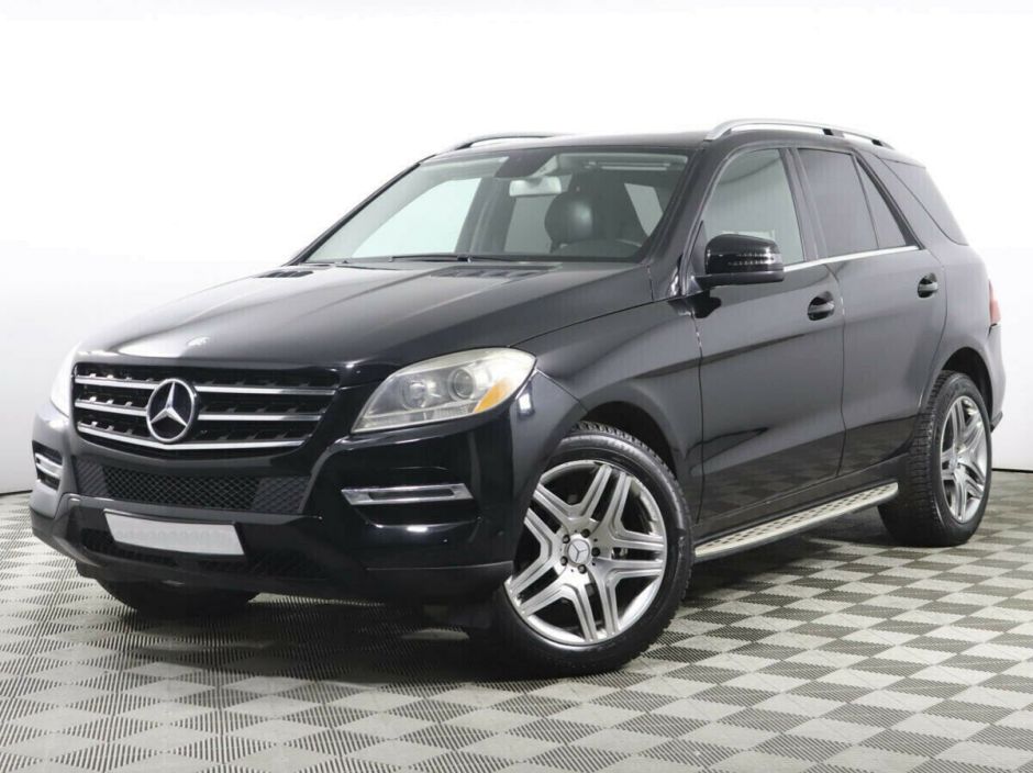 Mercedes-Benz M-Класс 2.1 АКПП, 2012, 131 000 км фото 1