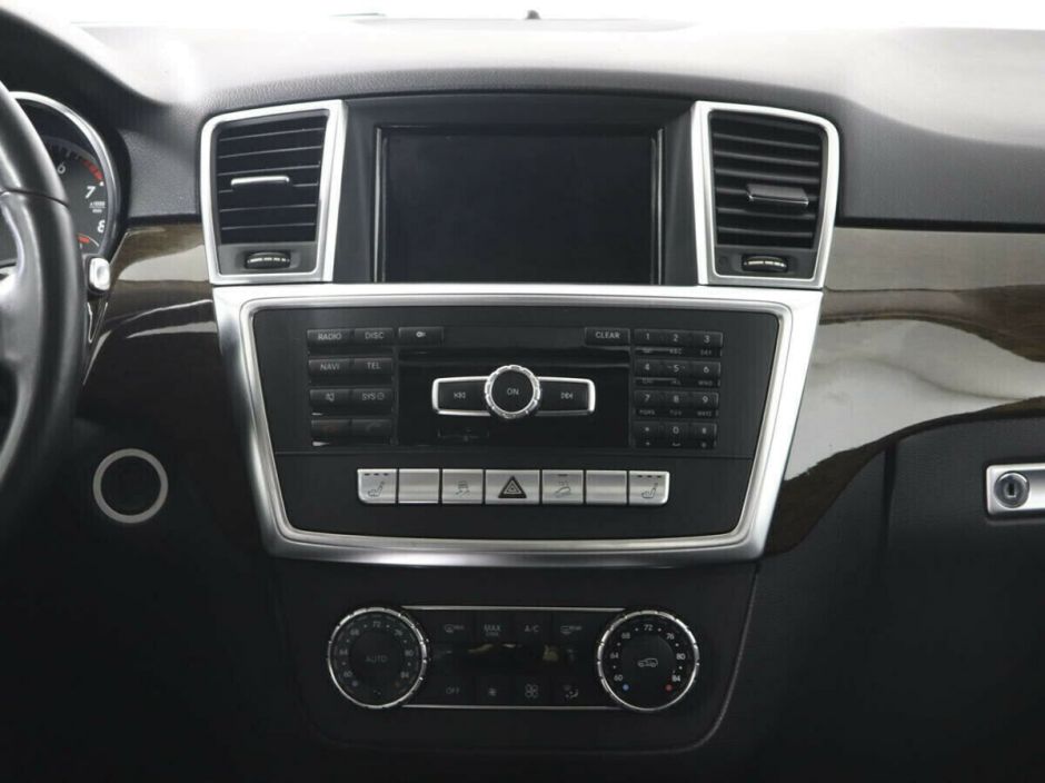 Mercedes-Benz M-Класс 2.1 АКПП, 2012, 131 000 км фото 7