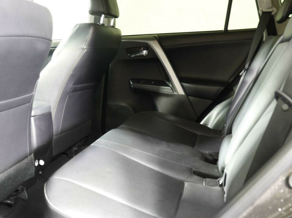 Toyota RAV4 2.2 АКПП, 2014, 122 000 км фото 7