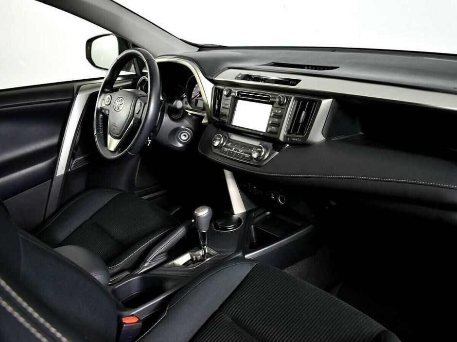 Toyota RAV4 2.2 АКПП, 2013, 123 000 км фото 7