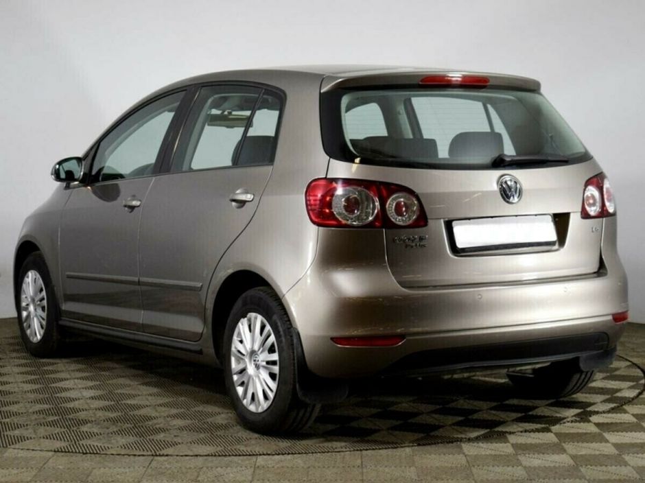 Volkswagen Golf Plus 1.6 РКПП, 2010, 160 000 км фото 4