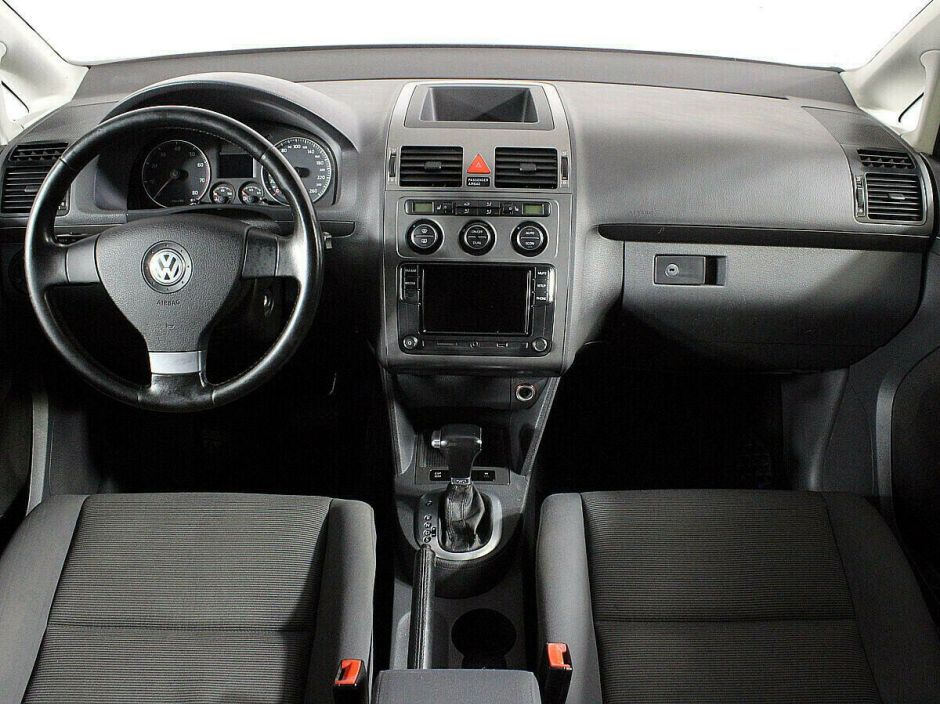 Volkswagen Touran 1.4 РКПП, 2007, 197 000 км фото 8