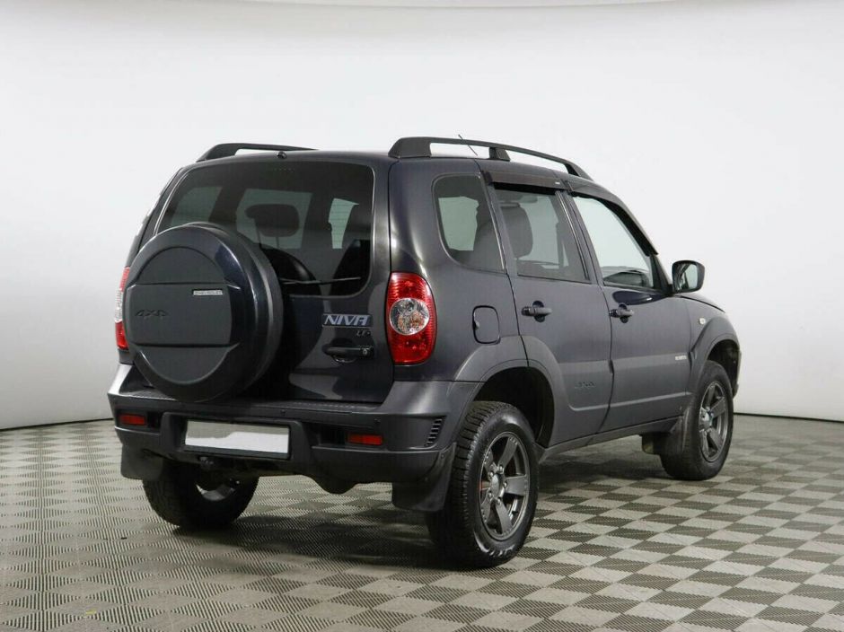 Chevrolet Niva 1.7 МКПП, 2015, 107 000 км фото 3