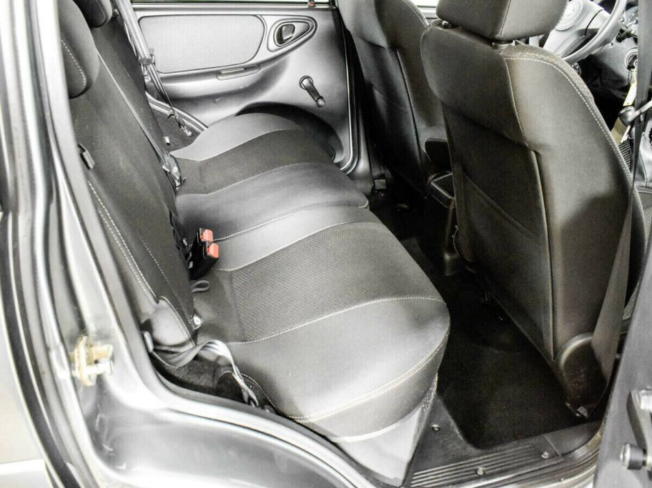 Chevrolet Niva 1.7 МКПП, 2015, 102 000 км фото 7