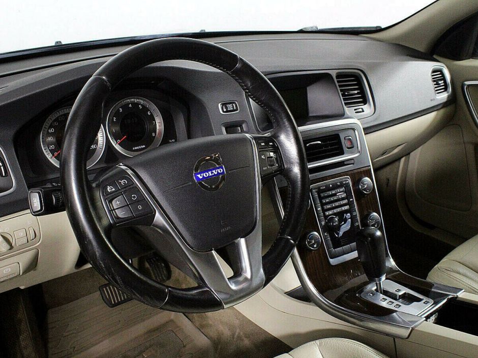 Volvo S60 1.6 РКПП, 2012, 134 000 км фото 7