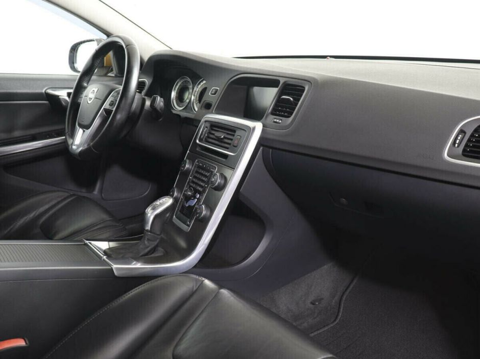 Volvo S60 1.6 РКПП, 2012, 132 000 км фото 7