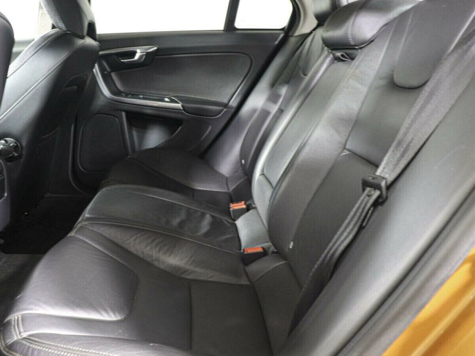 Volvo S60 1.6 РКПП, 2012, 132 000 км фото 8