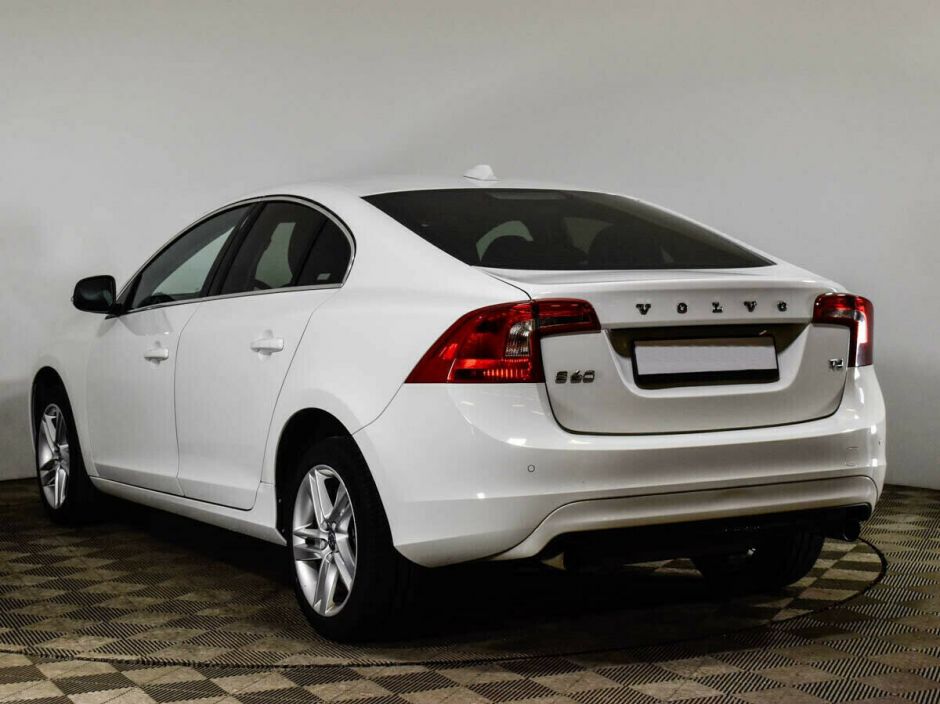 Volvo S60 2.0 АКПП, 2014, 109 000 км фото 3