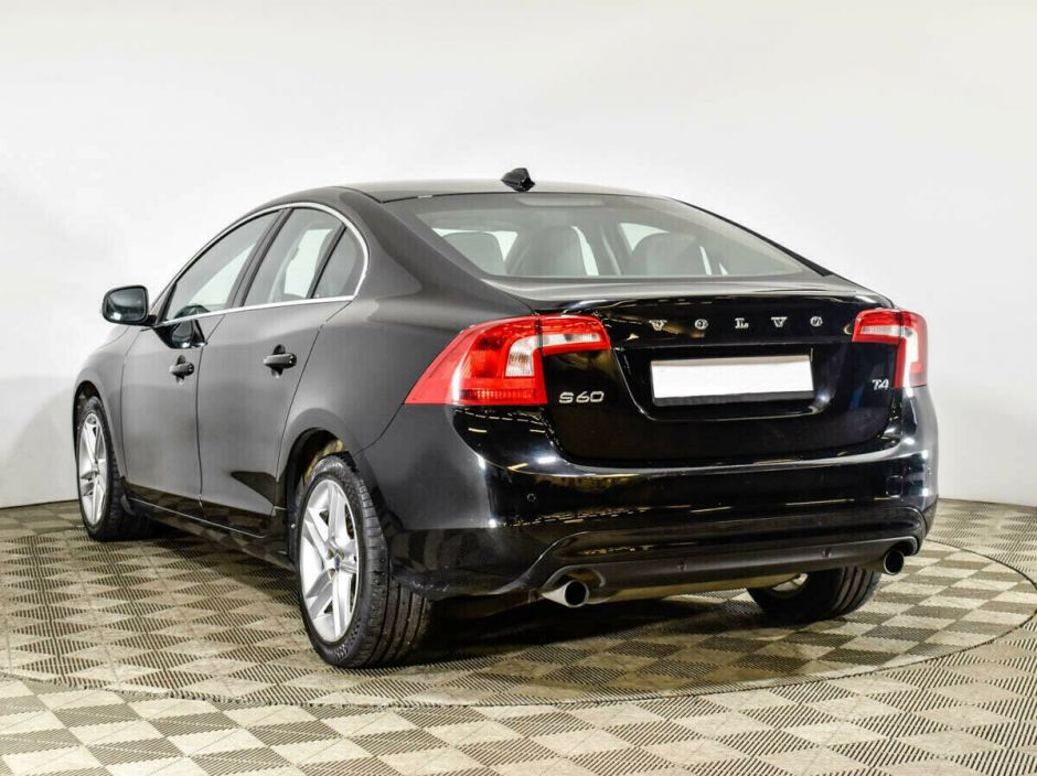 Volvo S60 2.0 АКПП, 2015, 97 000 км фото 3