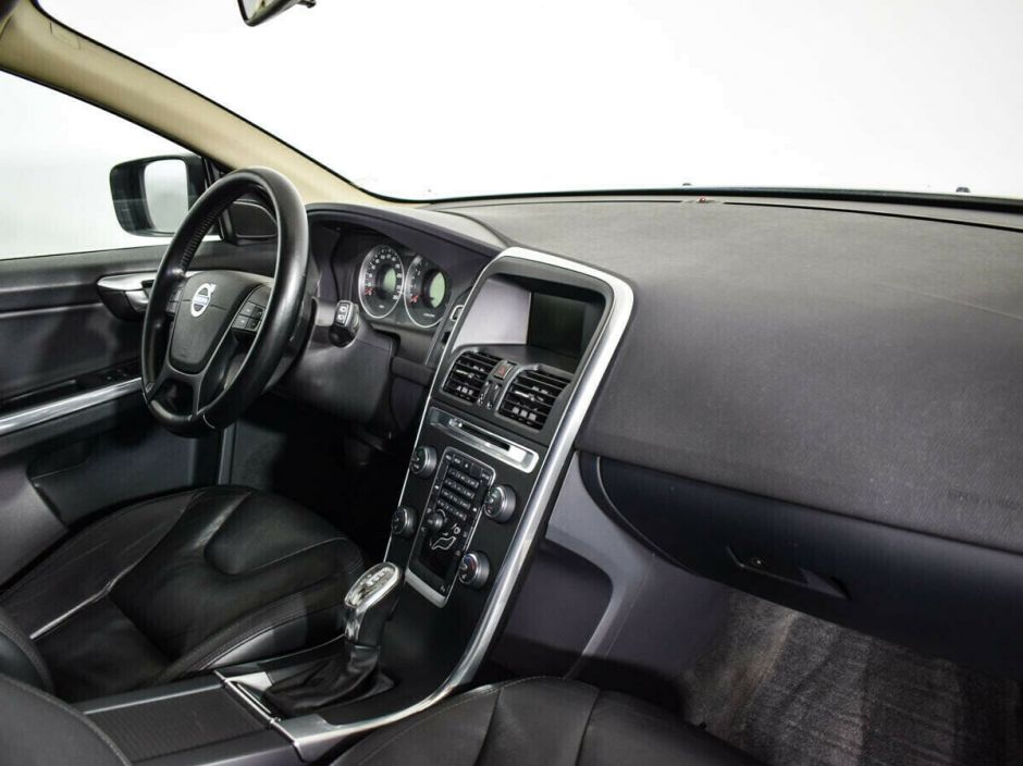 Volvo XC60 2.0 РКПП, 2012, 133 000 км фото 5