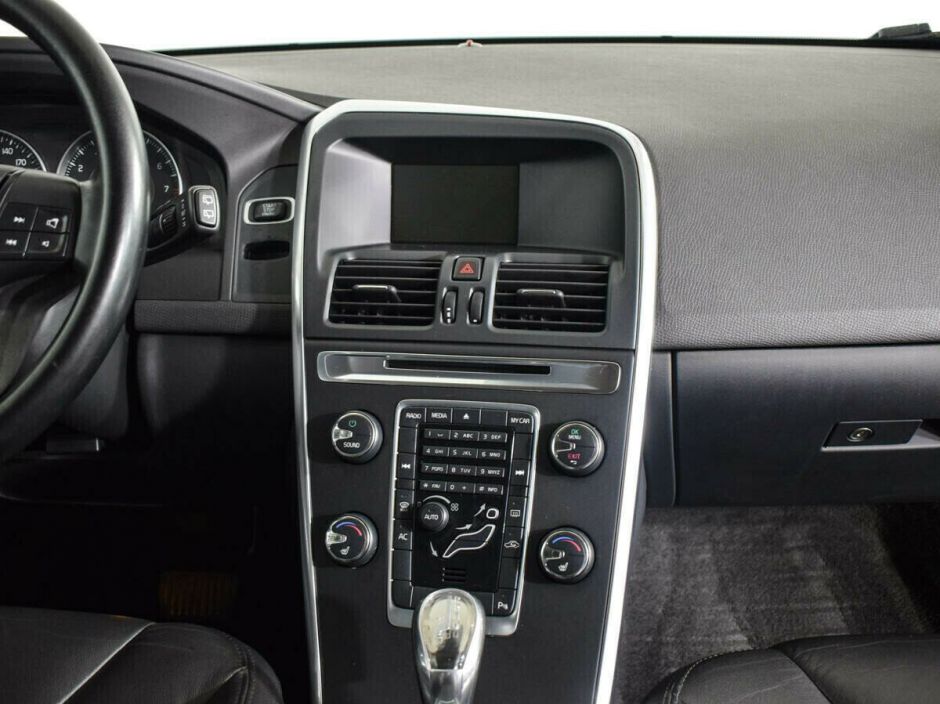 Volvo XC60 2.0 РКПП, 2012, 133 000 км фото 6