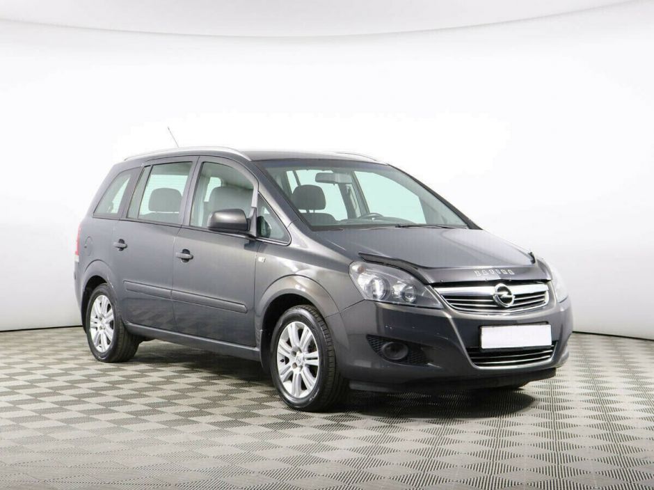 Opel Zafira 1.8 МКПП, 2012, 141 000 км фото 2