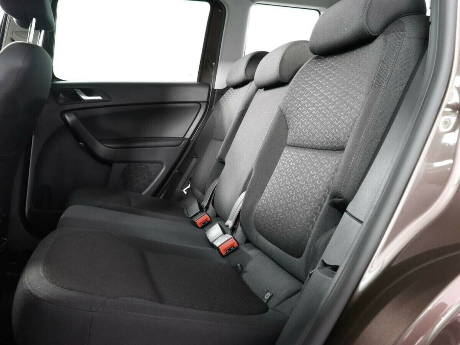 Skoda Yeti 1.8 РКПП, 2014, 109 000 км фото 9