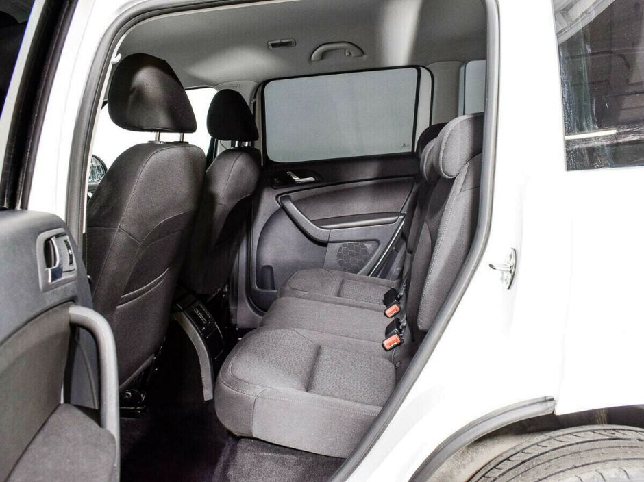 Skoda Yeti 1.8 РКПП, 2016, 87 000 км фото 7