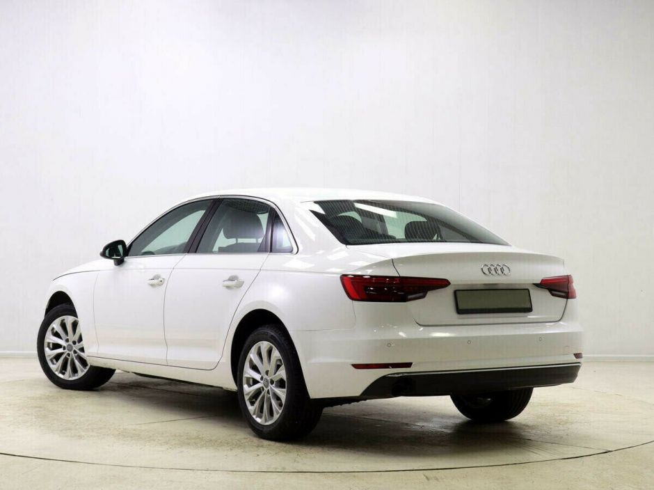 Audi A4 1.4 РКПП, 2017, 85 000 км фото 4