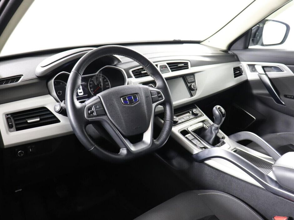 Geely Atlas 2.0 МКПП, 2019, 52 000 км фото 5