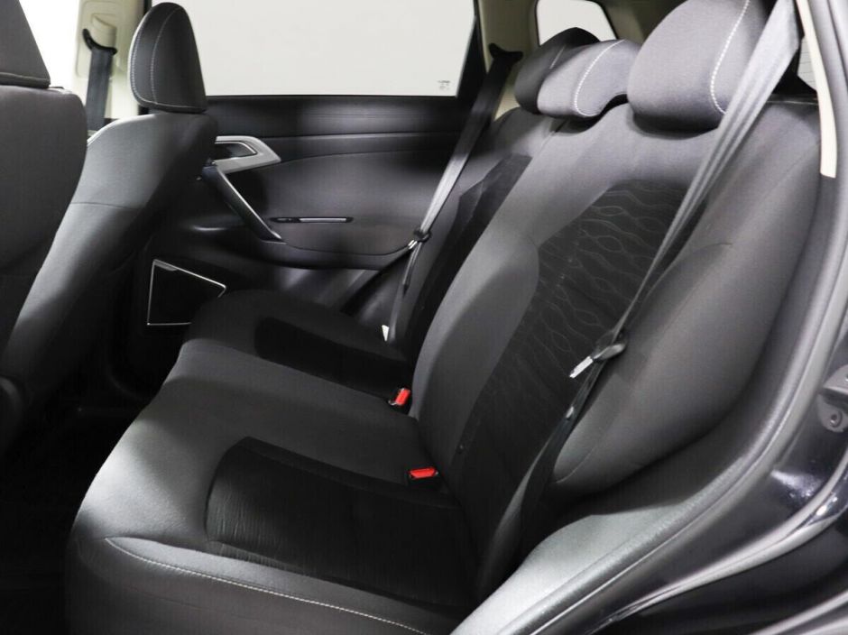 Geely Atlas 2.0 МКПП, 2019, 52 000 км фото 10