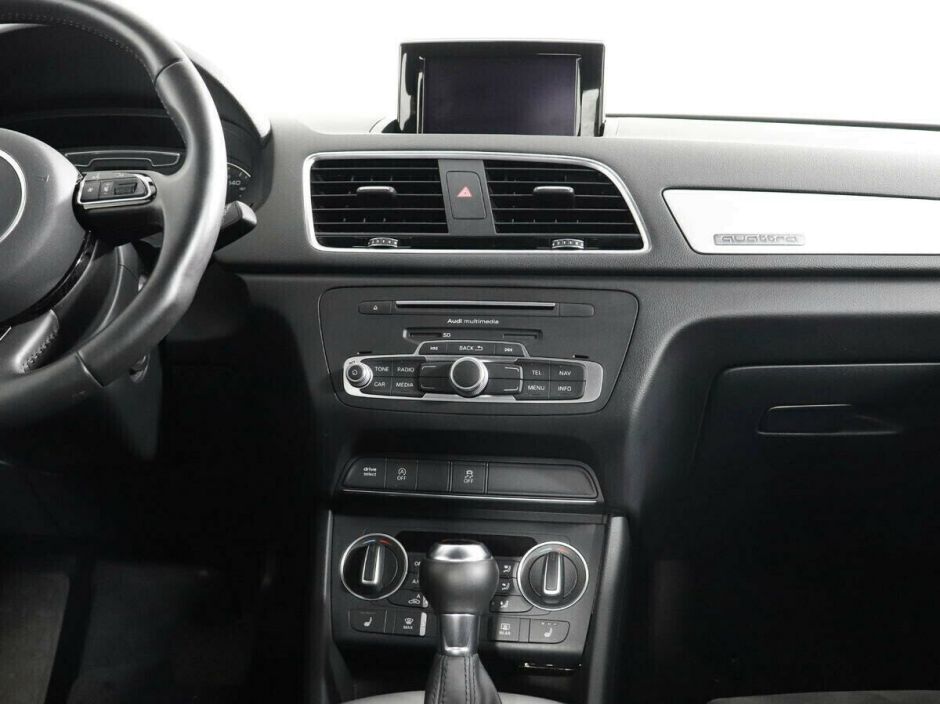 Audi Q3 2.0 РКПП, 2015, 95 000 км фото 6