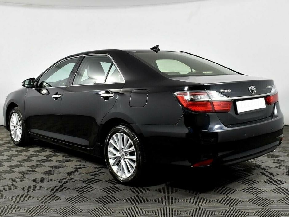 Toyota Camry 2.5 АКПП, 2014, 111 000 км фото 3