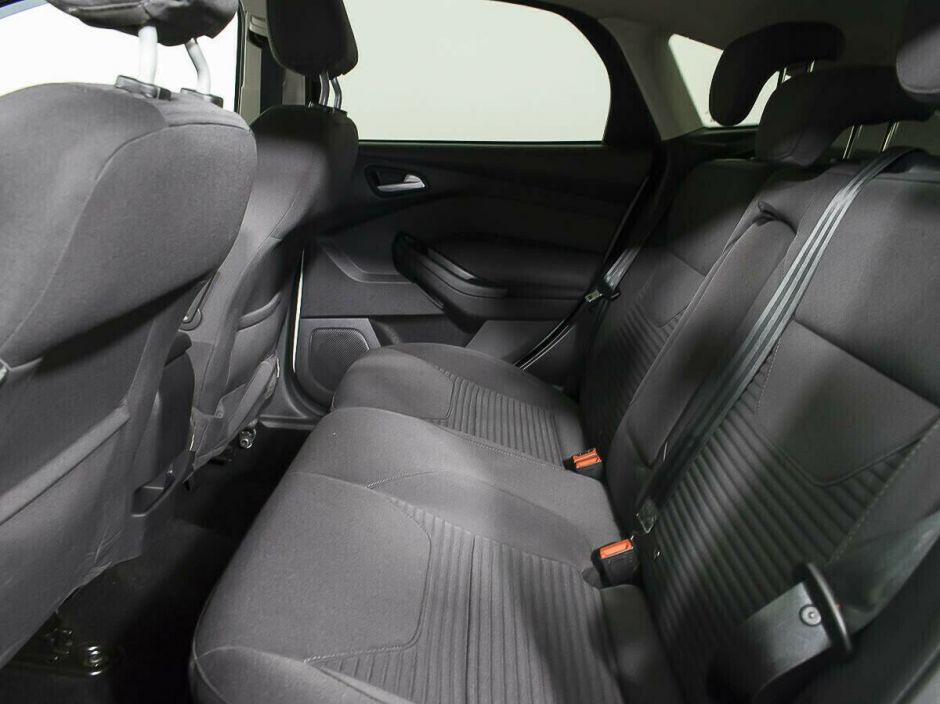 Ford Focus 1.6 РКПП, 2015, 110 000 км фото 11