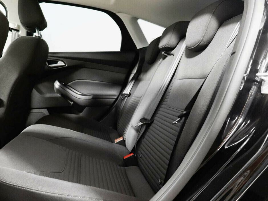 Ford Focus 1.6 РКПП, 2019, 49 000 км фото 9