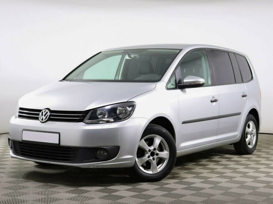 Volkswagen Touran 1.4 РКПП, 2011, 156 000 км фото 1