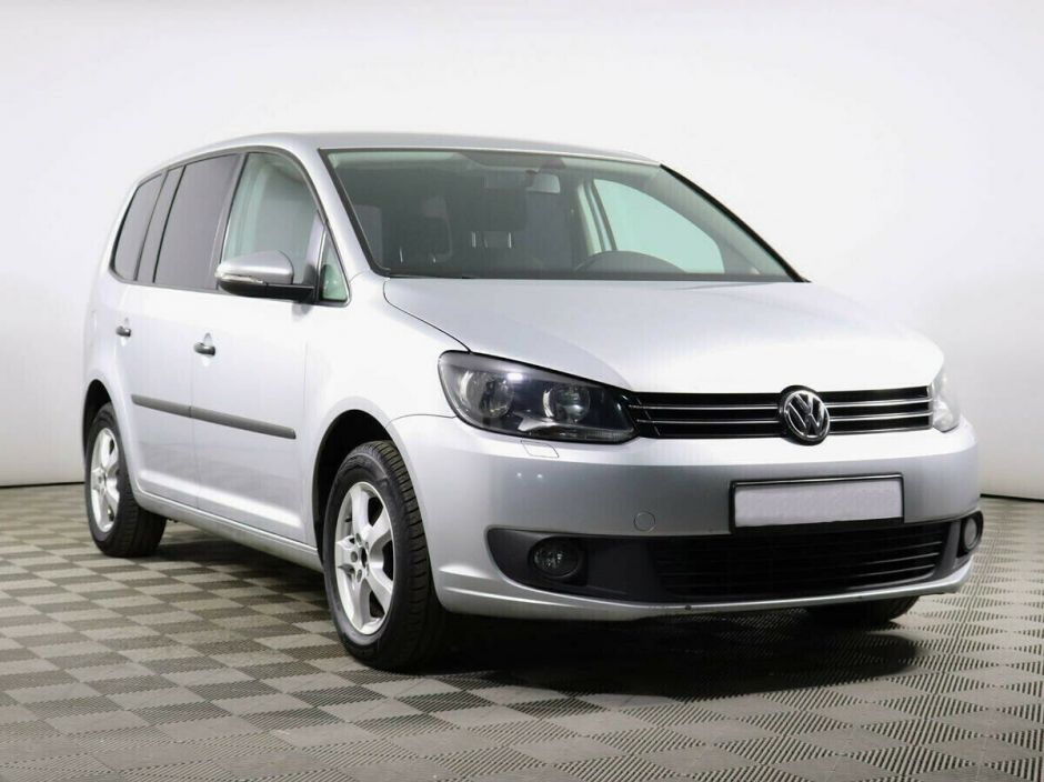 Volkswagen Touran 1.4 РКПП, 2011, 156 000 км фото 2