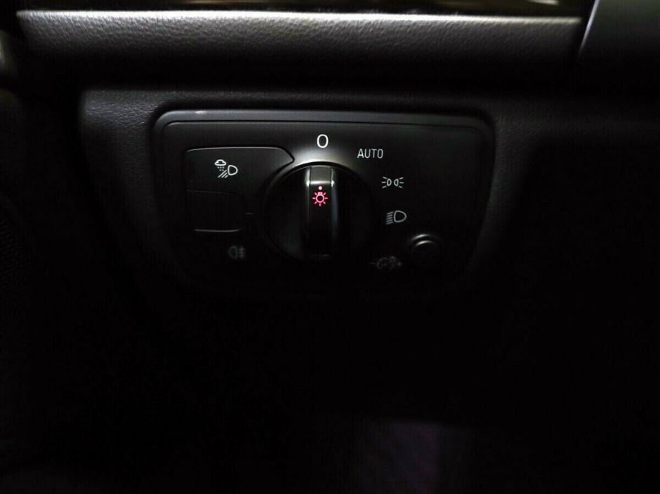 Audi A6 1.8 РКПП, 2016, 87 000 км фото 8