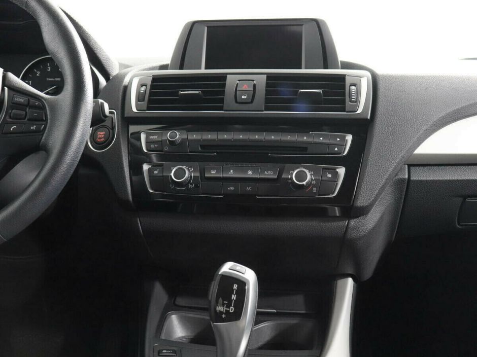 BMW 1 серии 1.6 АКПП, 2017, 86 000 км фото 7