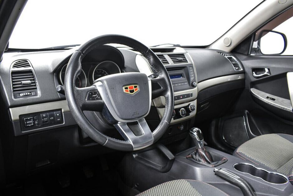 Geely Emgrand X7 1.8 МКПП, 2016, 90 000 км фото 5