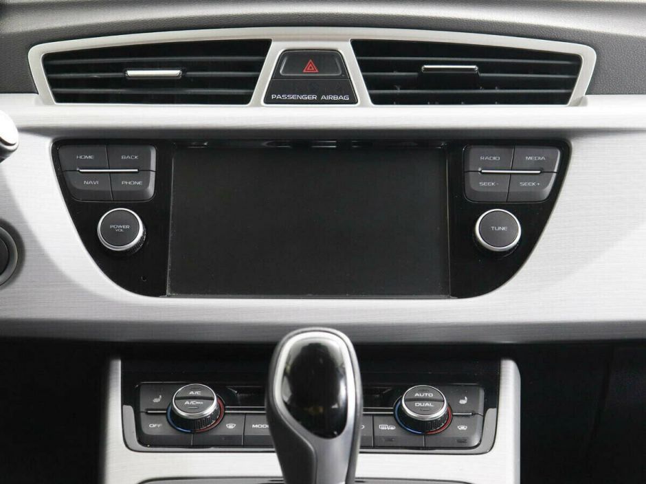 Geely Atlas 2.4 АКПП, 2018, 66 000 км фото 9