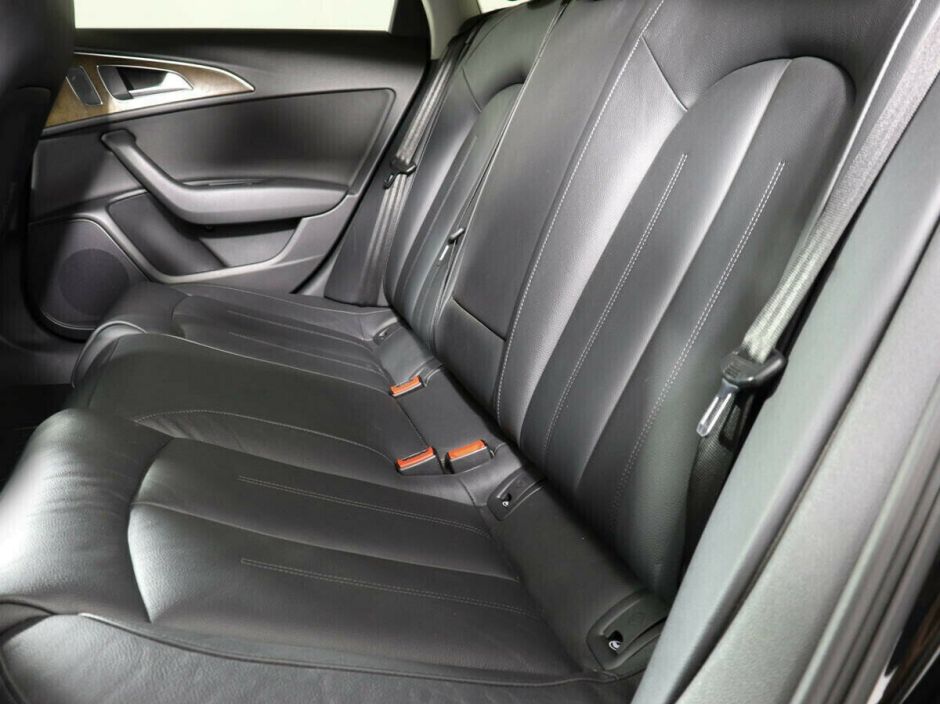 Audi A6 3.0 РКПП, 2015, 105 000 км фото 8