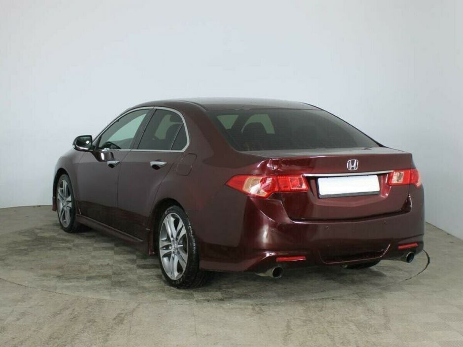 Honda Accord 2.4 МКПП, 2012, 138 000 км фото 4