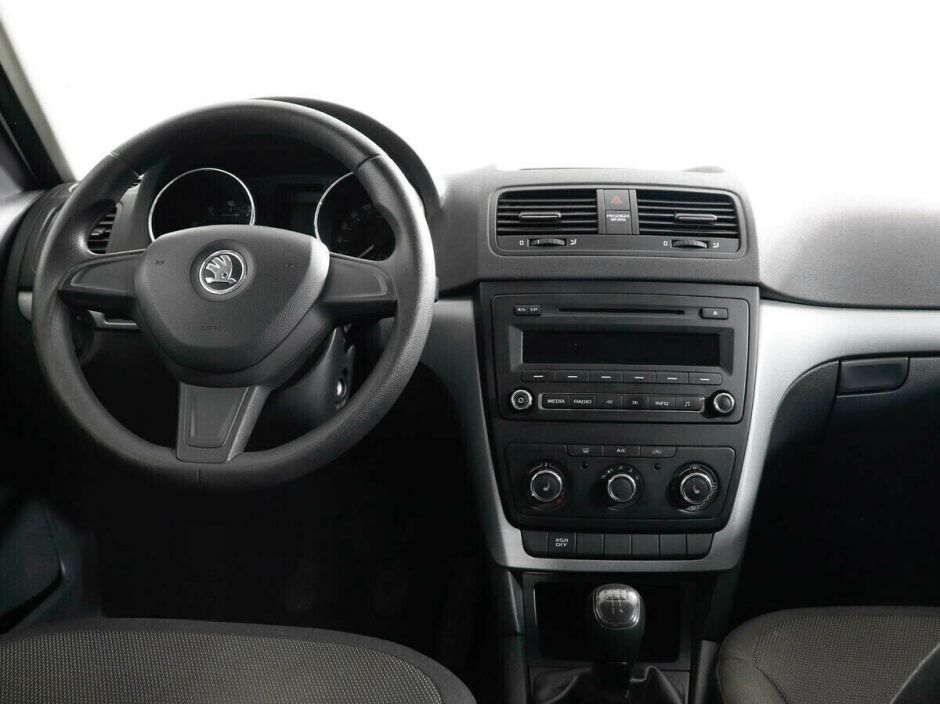Skoda Yeti 1.6 МКПП, 2015, 110 000 км фото 8