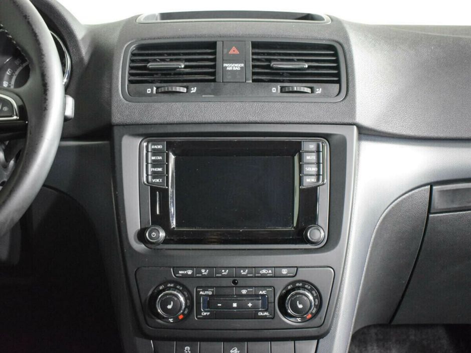 Skoda Yeti 1.8 РКПП, 2017, 85 000 км фото 6