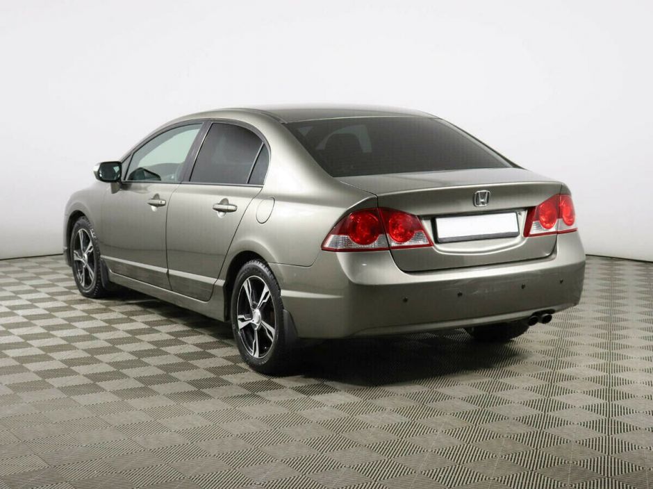 Honda Civic 1.8 АКПП, 2008, 183 000 км фото 3