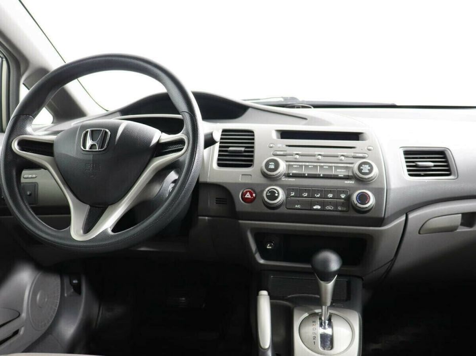 Honda Civic 1.8 АКПП, 2008, 183 000 км фото 7
