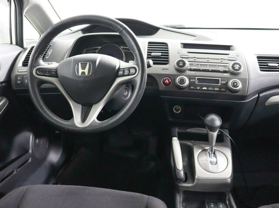 Honda Civic 1.8 АКПП, 2008, 182 000 км фото 7