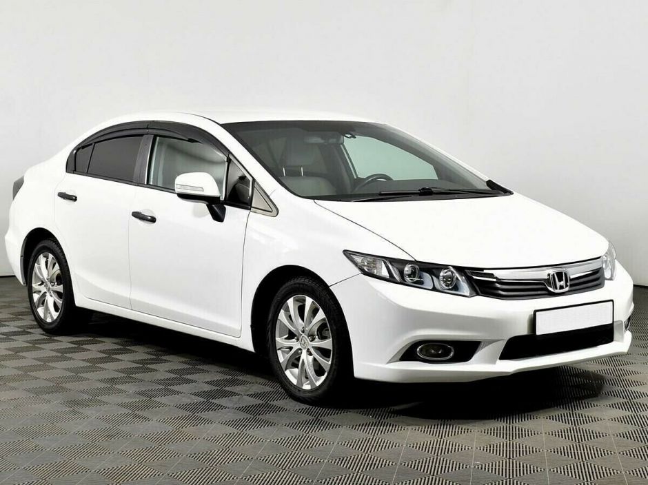 Honda Civic 1.8 МКПП, 2012, 140 000 км фото 2