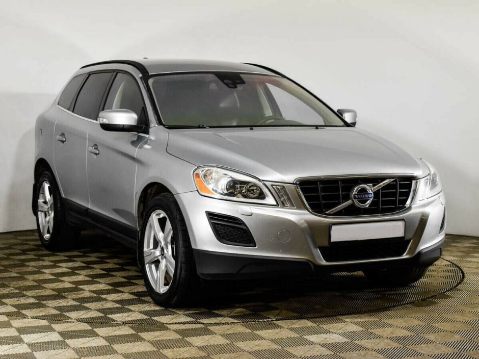 Volvo XC60 2.4 АКПП, 2012, 135 000 км фото 3